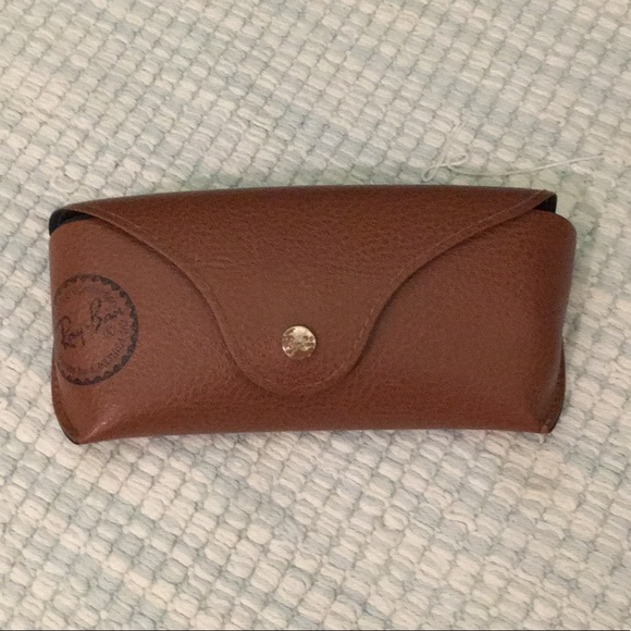 Ray-Ban golden rim sunglasses and case - Picture 3 of 4